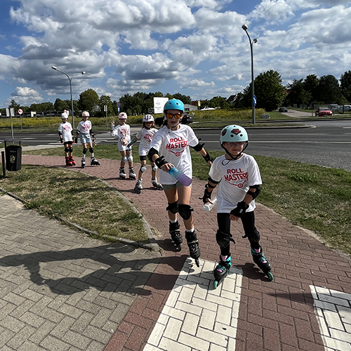 Nauka jazdy na rolkach w Olsztynie - Rolki: Junior Skejci